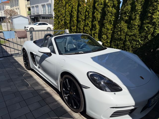 PORSCHE Boxster KD NEU/ LEDER BLAU/ KAMERA/ ABSTANDTEMP
