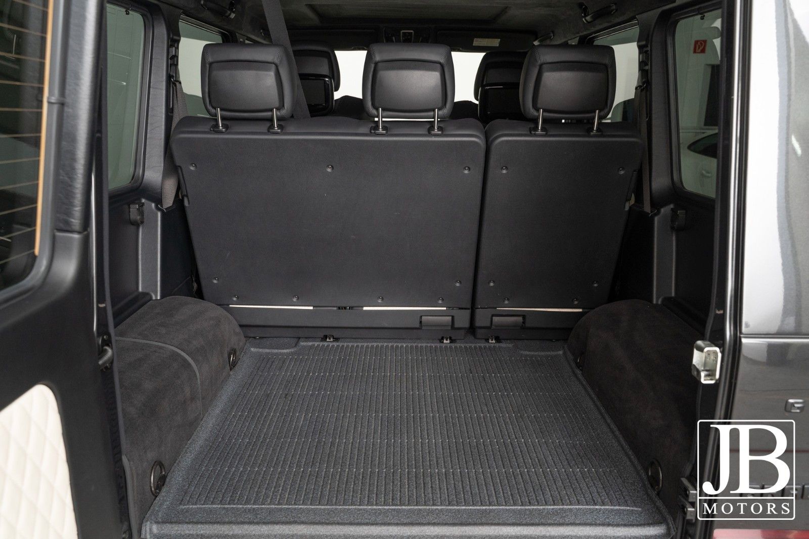 Fahrzeugabbildung Mercedes-Benz G63 AMG Designo Brabus TV Carbon