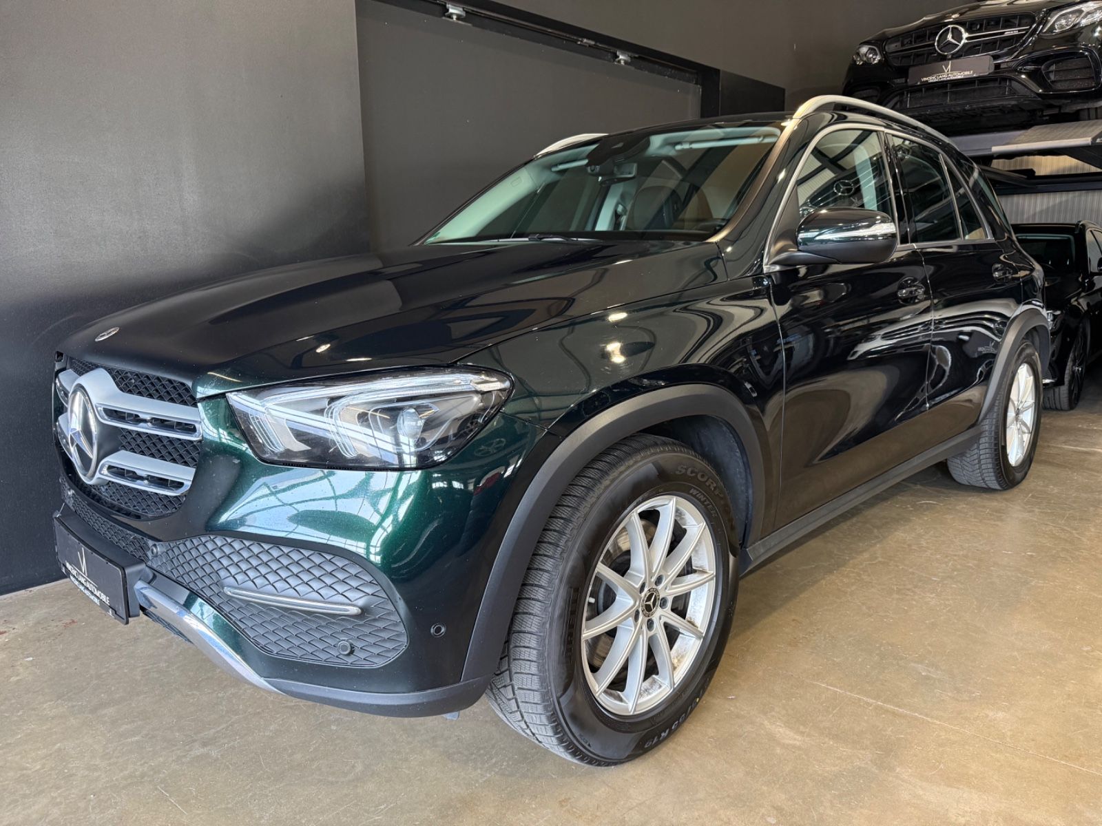 MERCEDES-BENZ GLE 350de 4Matic AHK/1.HAND/AIRMATIC/LED/CAM/