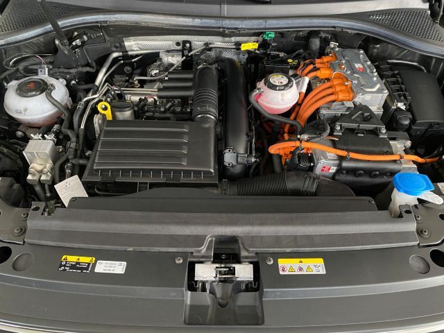 Tiguan Life 1.4 eHybrid DSG AHK+NAVI+KAMERA