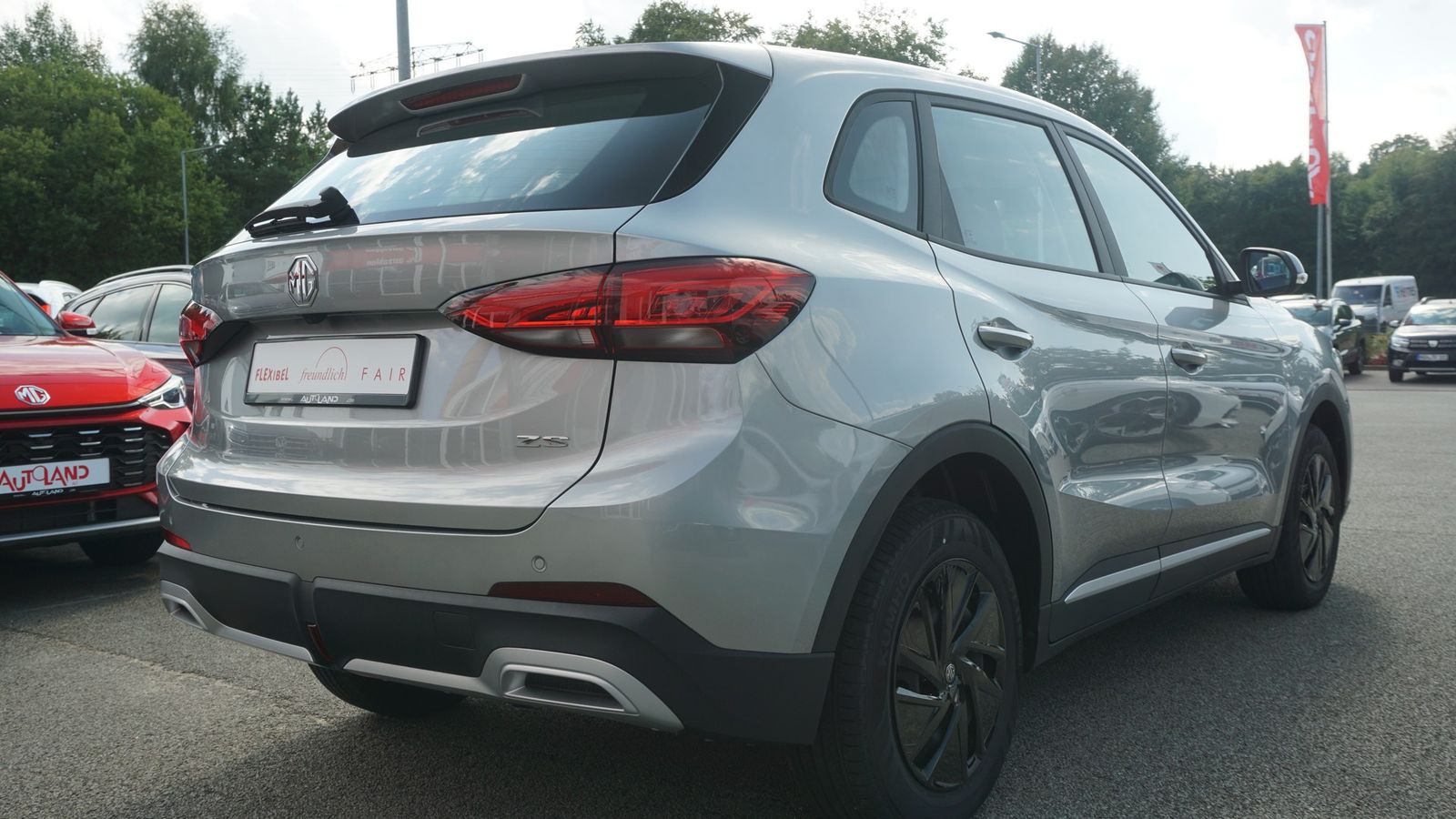 MG ZS