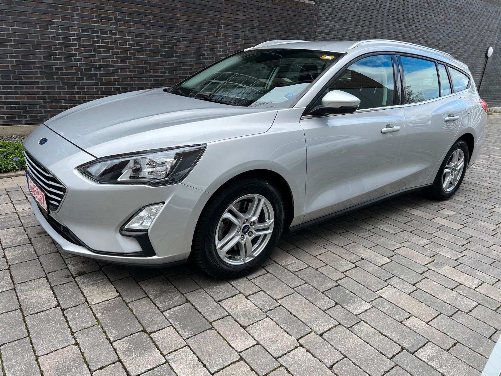 Ford Focus Turnier Winterpaket NAVI Kamera Allwetter