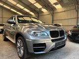 BMW X6 Baureihe X6 M50d - BMW X6 in Duisburg