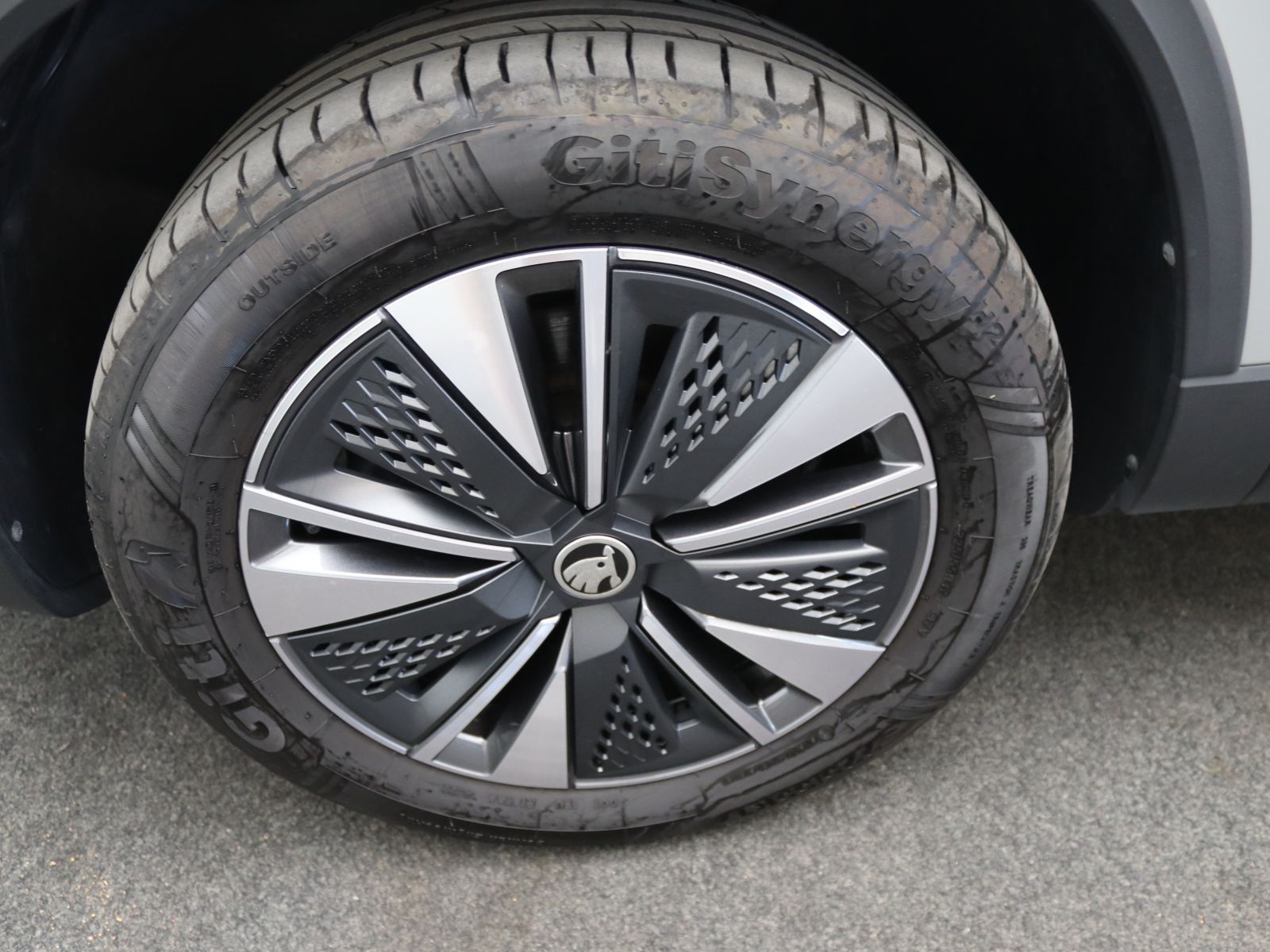 Skoda Karoq - Bild 17