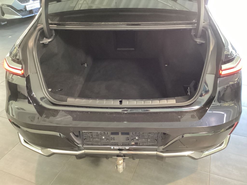 BMW 740 d xDrive M Sport 21'' PanoSky IconGl AHK StH foto 5