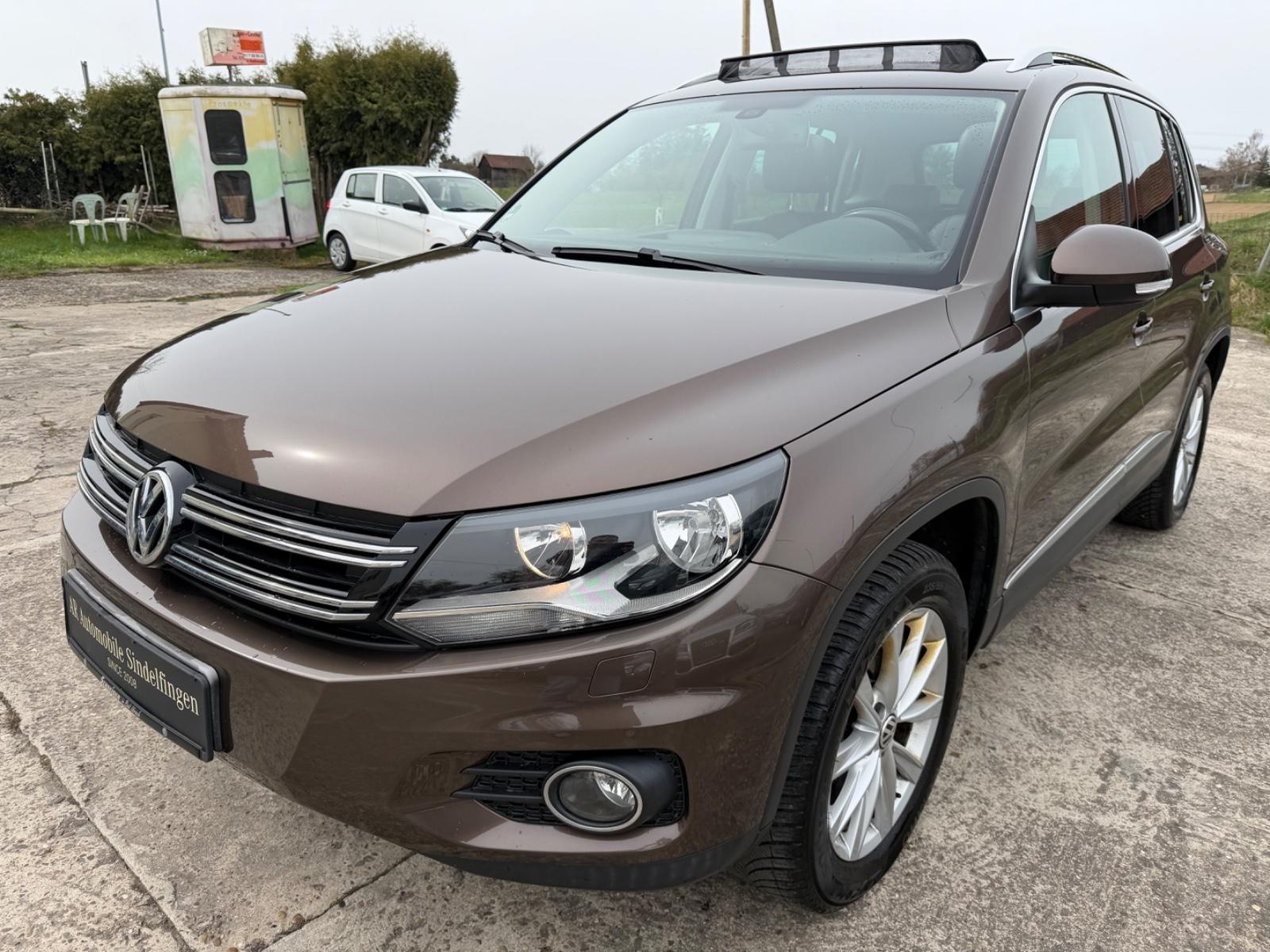 Volkswagen Tiguan 2.0 TDI 4Motion*PANO*AHK*STANDHEIZUNG*