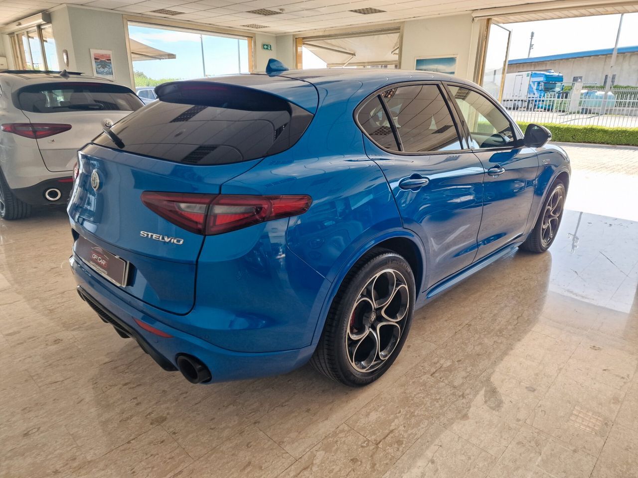 Alfa Romeo Alfa Stelvio 210 CV Veloce imagem 3