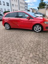 Andere Mercedez Benz B 200d - Andere in Frankfurt (Main)