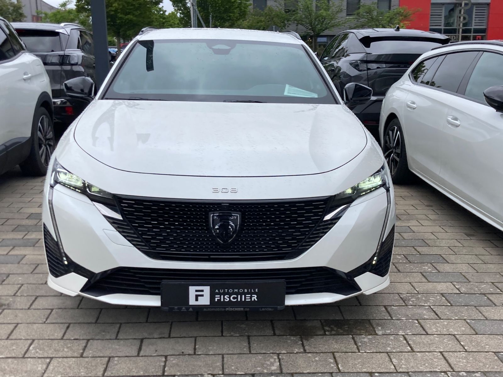 Peugeot 308 SW Plug-In-Hybrid 225 GT Pack imagem 2