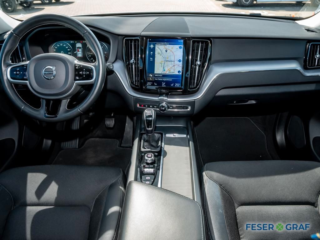 Volvo XC60 Momentum Pro 2WD Navi LED Keyless Kamera foto 8