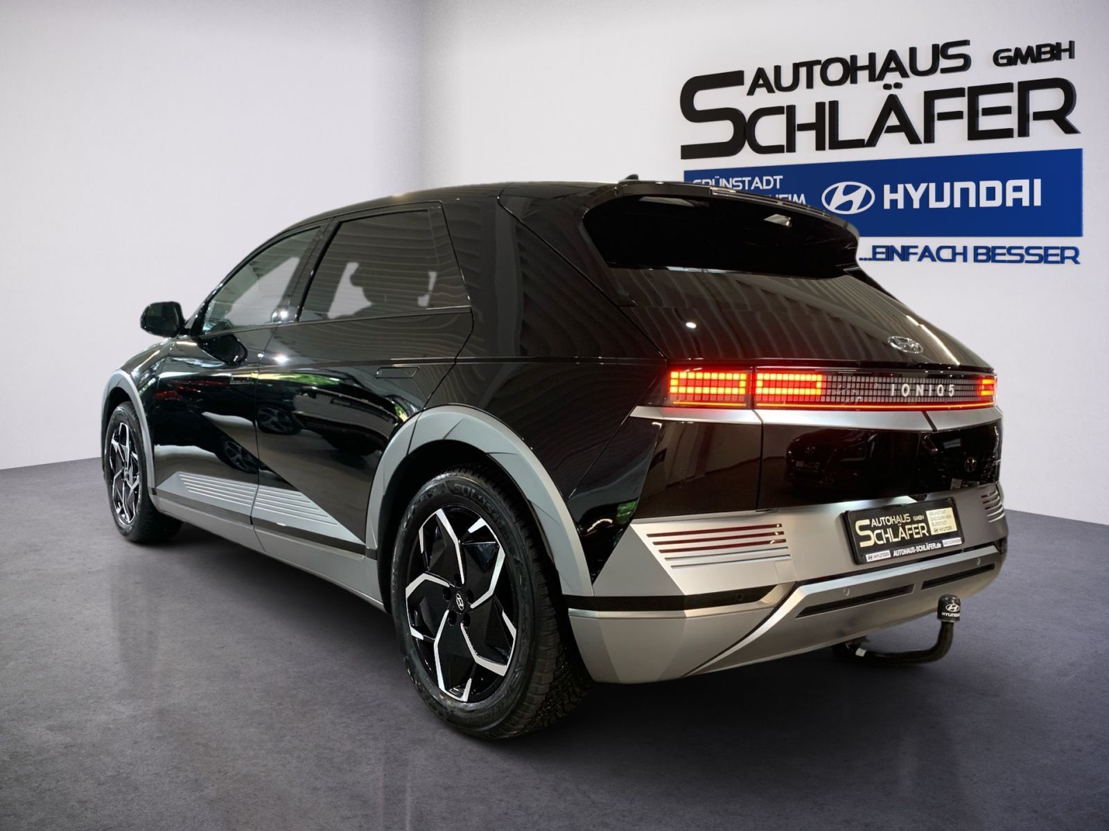 Fahrzeugabbildung Hyundai IONIQ 5 Techniq 4WD 72,6 kWh AHK Allwetter
