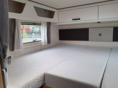Sunlight T 67 Adventure Edition, Einzelbetten und Hubbett