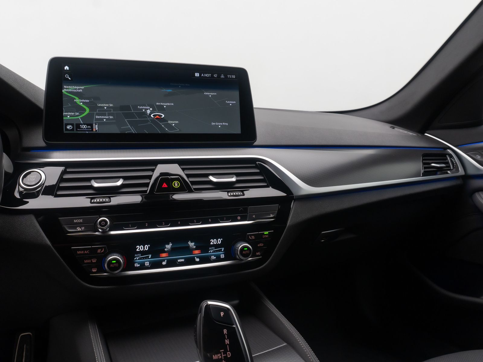 Fahrzeugabbildung BMW 530i M Sport Kamera HUD DAB Alarm HiFi 4xKlima