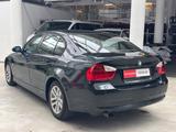 BMW 318i Lim Alu+Klimaaut.+Sitzhzg.+Tempomat - BMW 318 aus 2006: 318i