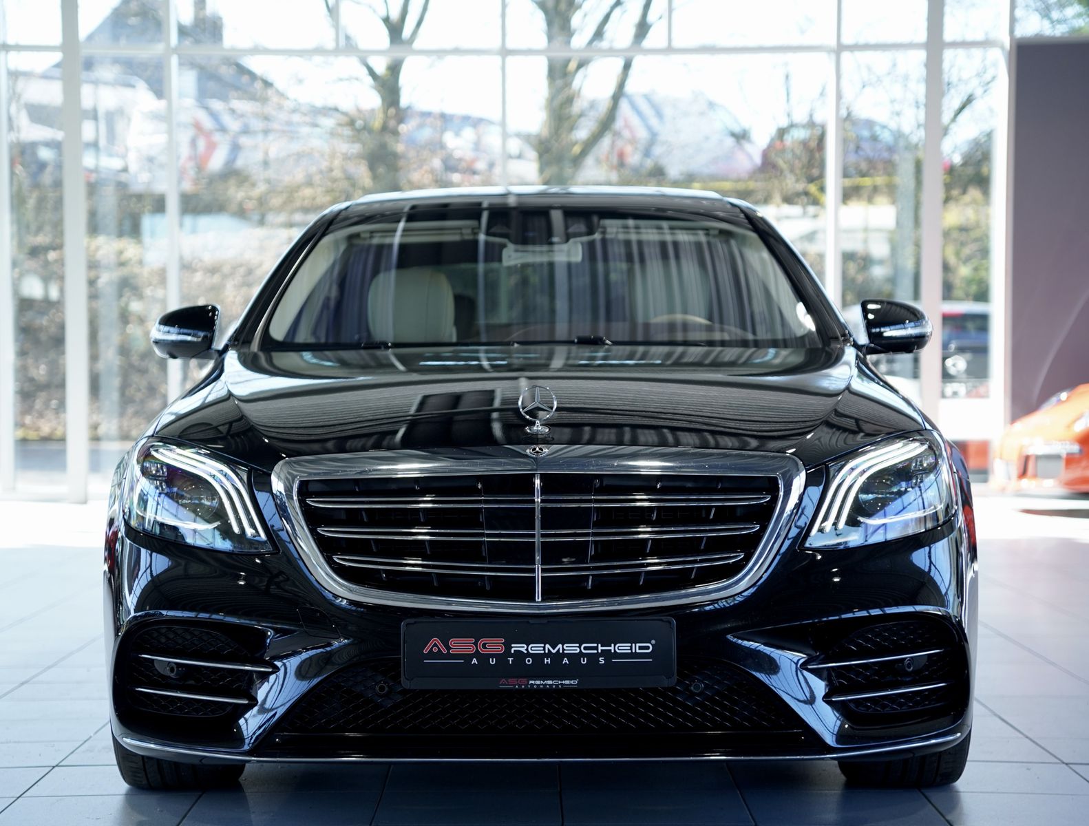 Mercedes Benz S 400