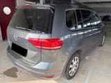 Volkswagen Touran TSI DSG 7Sitzer 8FACH ACC KAMERA CARPLAY - : Kleinbus, Sitzer 8