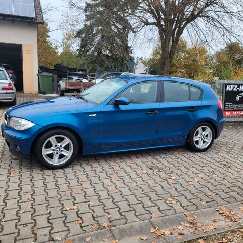 BMW 116i.