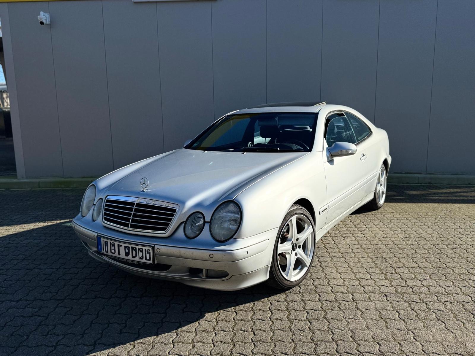 Mercedes-Benz CLK 200 AVANTGARDE ROSTFREI