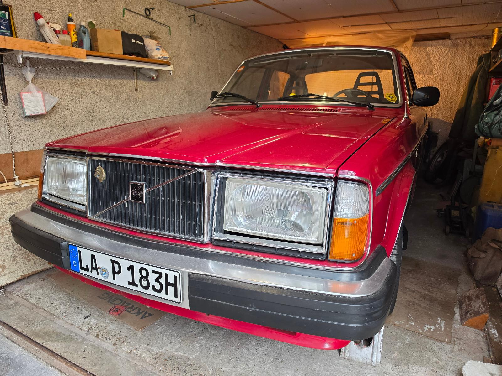 Volvo 264