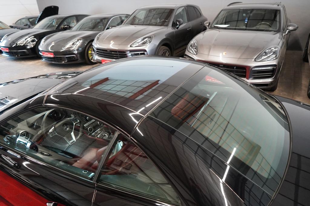 Mercedes-Benz SL 63 AMG