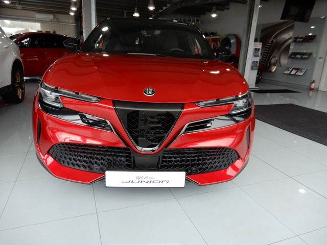 Alfa Romeo Junior Elettrica 115kW Speciale Technop. Nav LED