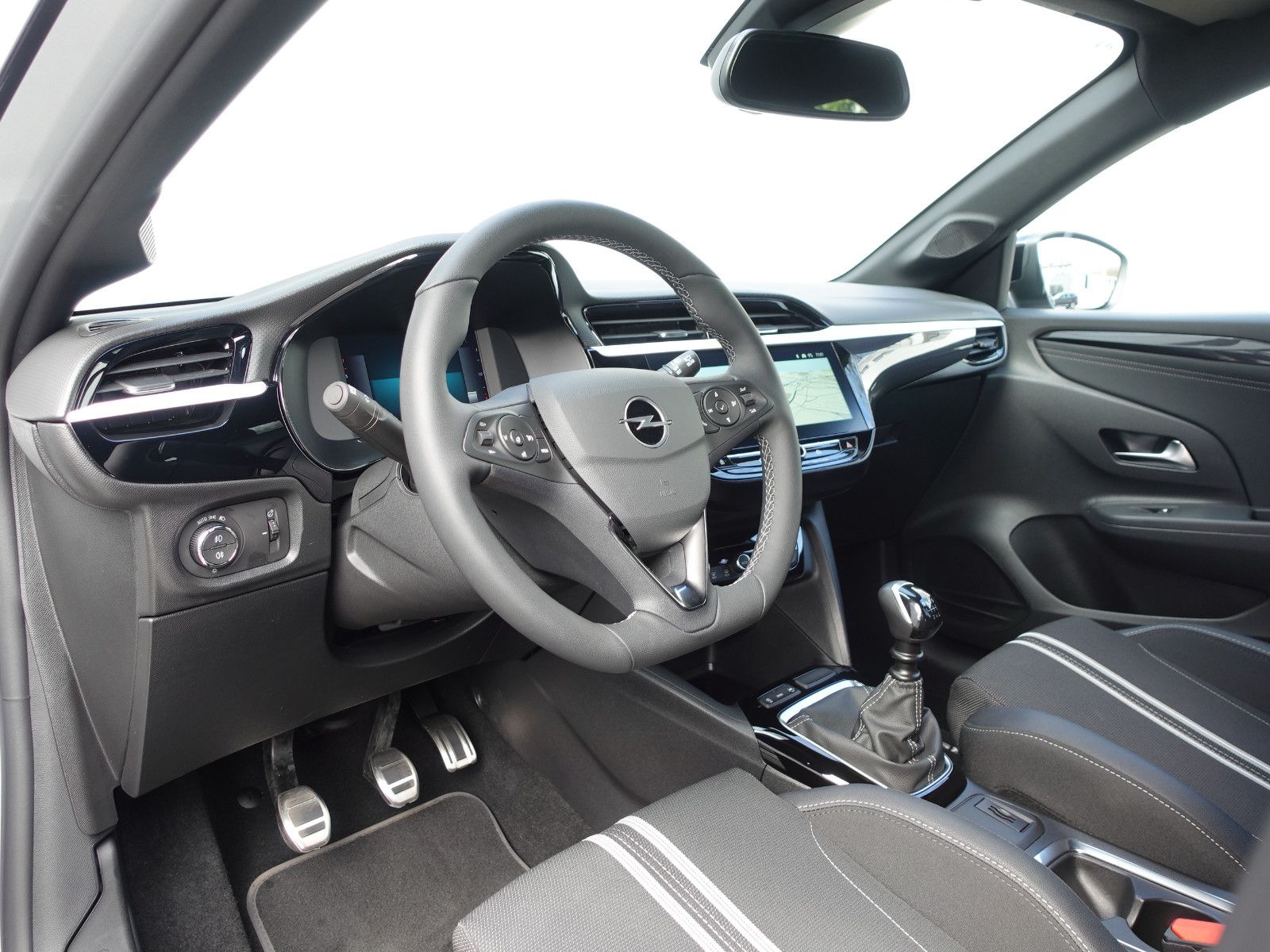 Fahrzeugabbildung Opel Corsa 1.2 Turbo - GS - Allwetter,Sitzh.,Navi,LED