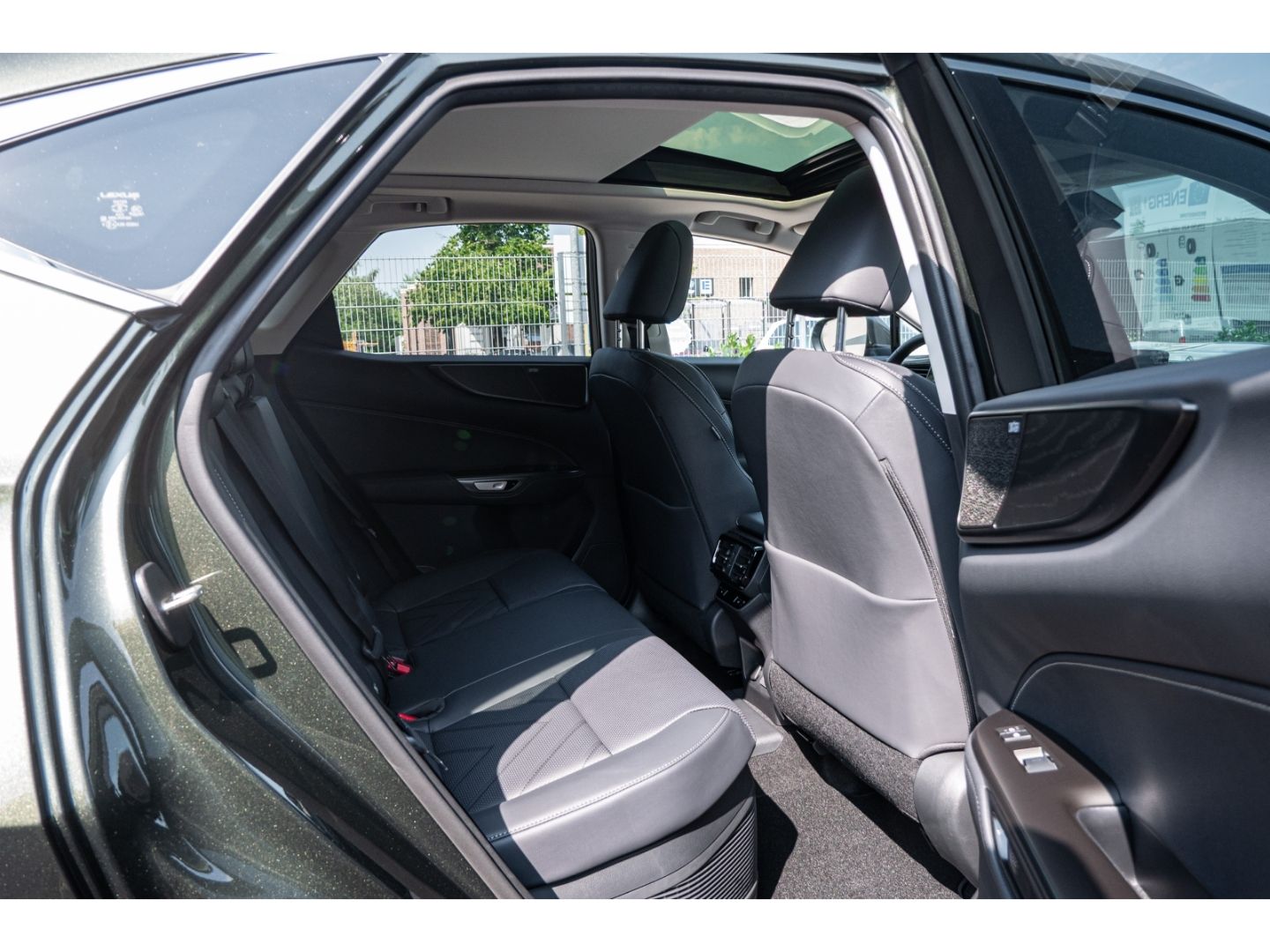 Lexus NX 450h - Bild 9