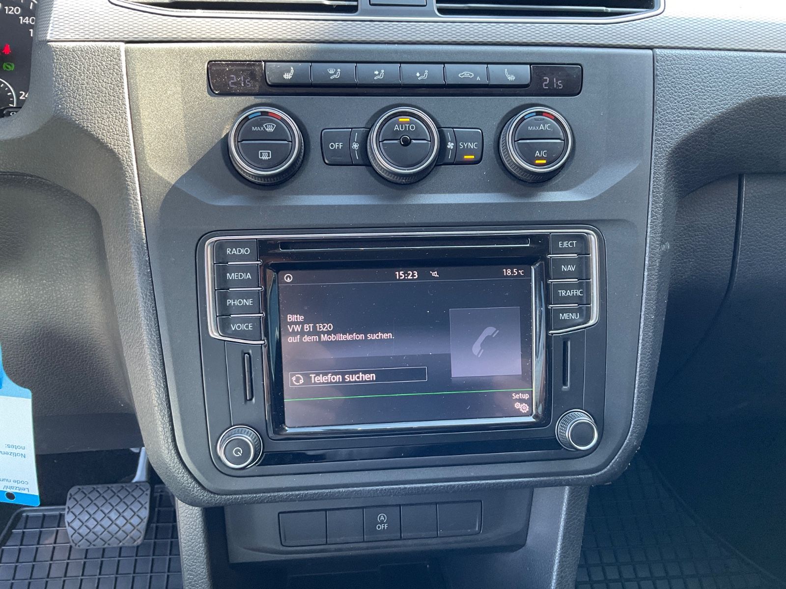Fahrzeugabbildung Volkswagen Caddy Maxi 2,0TDI DSG Comfort 7 Sitze,AHK,ACC,