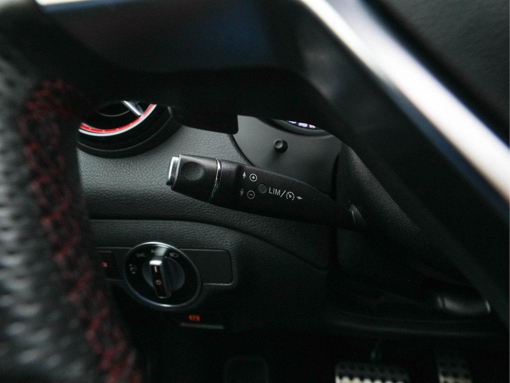 Mercedes-Benz GLA 45 AMG