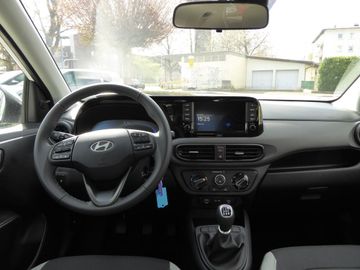 Hyundai i10 1.0 Select, Navi, Rückfahrkamera