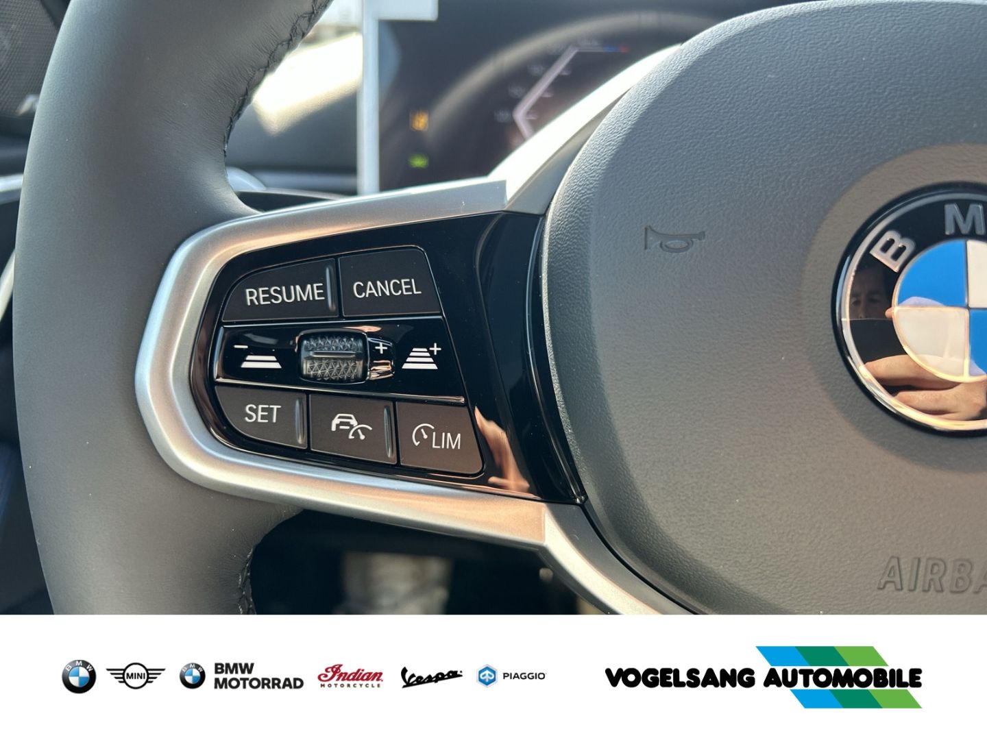 Fahrzeugabbildung BMW i4 eDrive35 Gran Coupe M Sport Harman/Kardon 19'