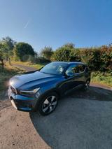 Volvo XC40 T4 AWD Inscription Automatik Vollausstatt. - Volvo XC40 Inscription mit Benzin-Antrieb