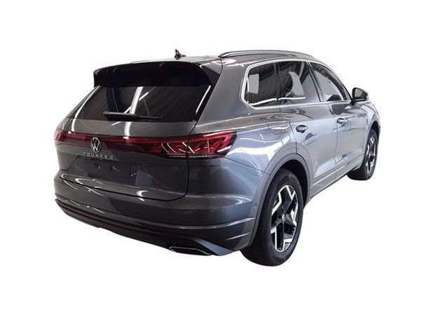 Volkswagen Touareg 3.0 TSI 4M ELEGANCE PANO AHK LEDE foto 2