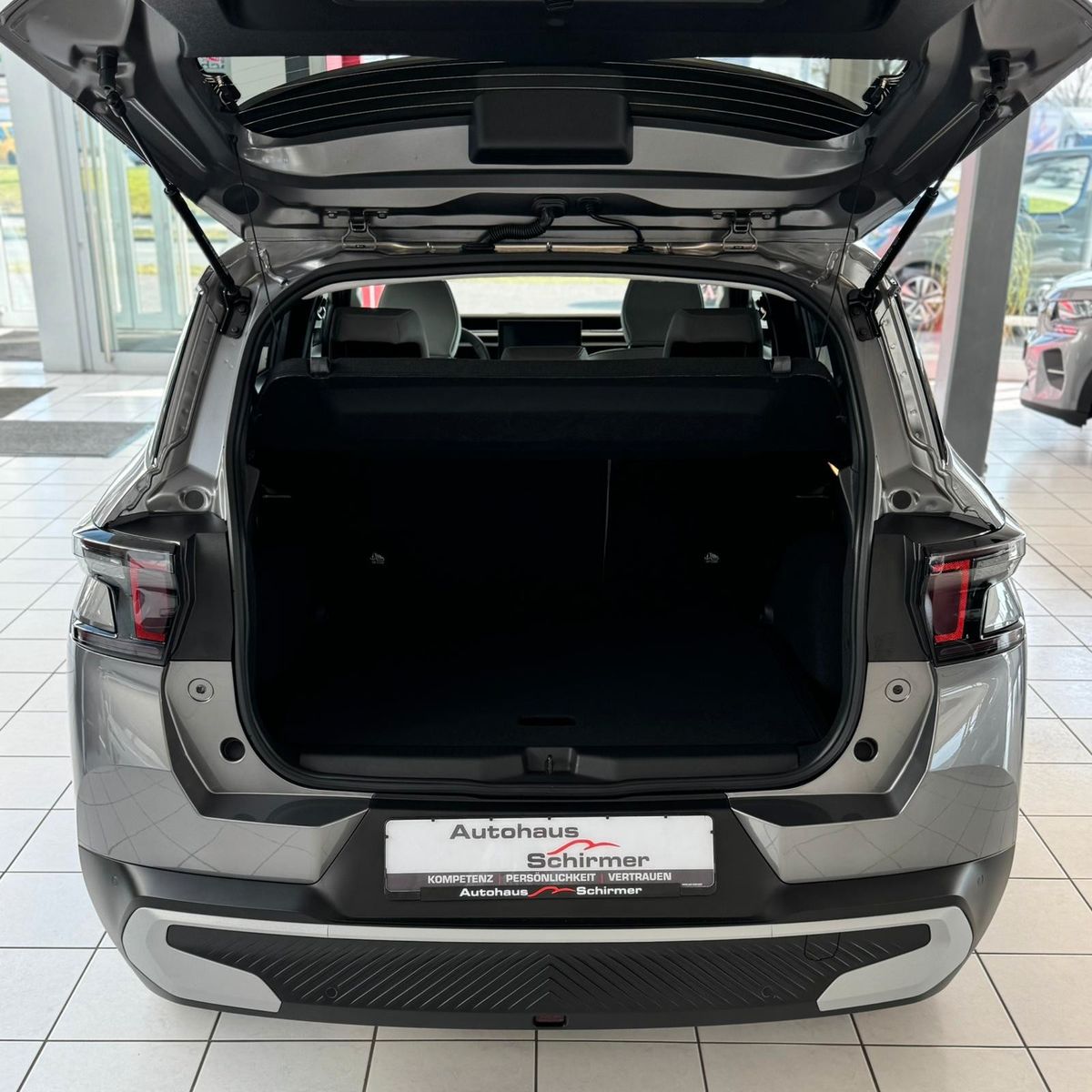 Fahrzeugabbildung Citroën C3 Aircross Hybrid 145 PLUS