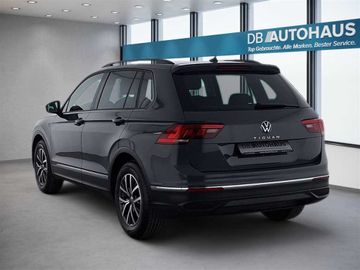 Volkswagen Tiguan - 6