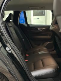 Fahrzeugabbildung Volvo V60 T4 Kombi Inscription **SHZ**LED**