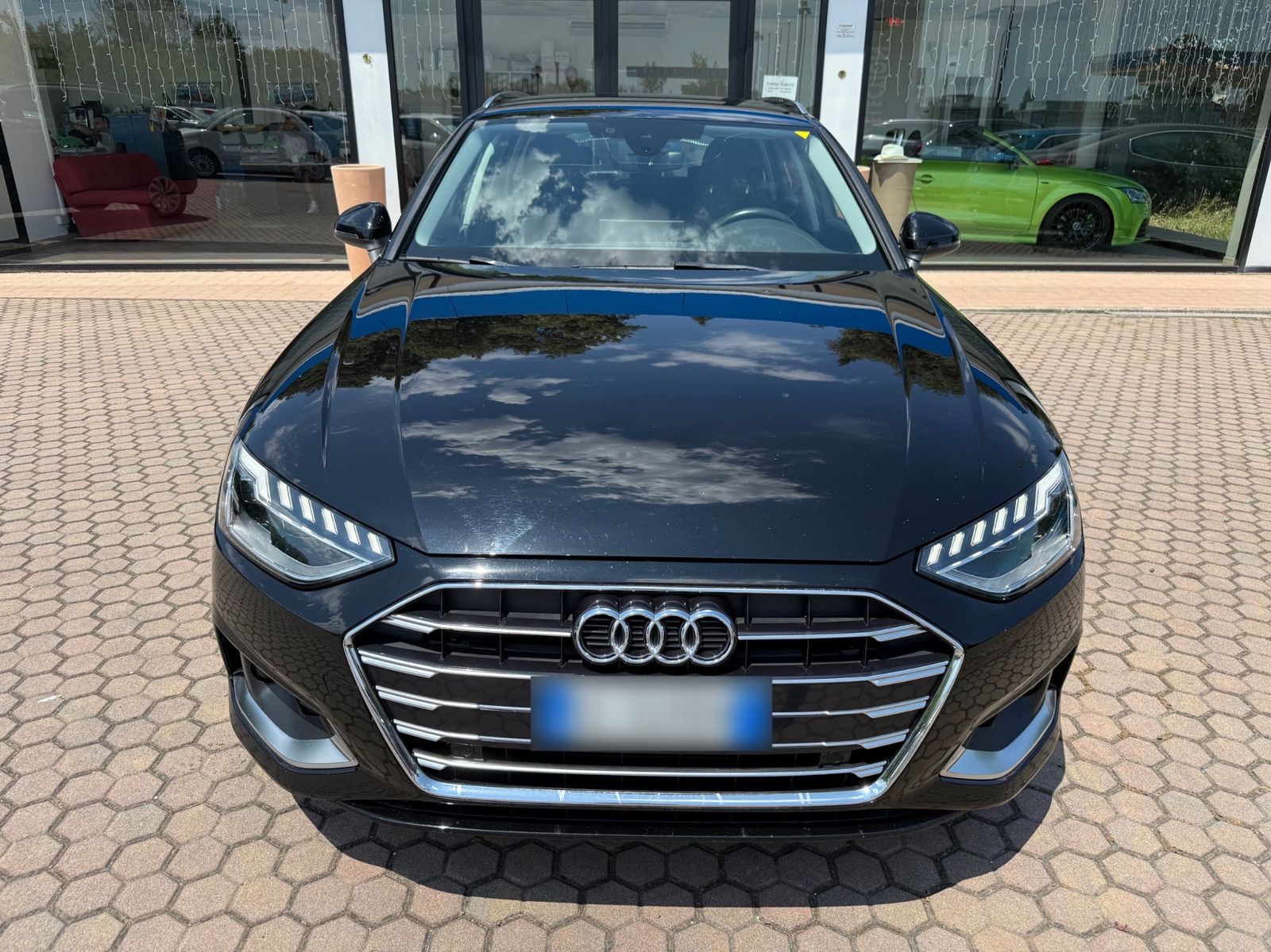 Audi A4 35 TDI/163 CV S tronic Business imagem 2
