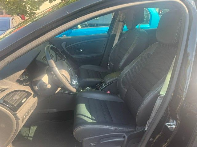 Fahrzeugabbildung Renault Megane III Grandtour BOSE Edition