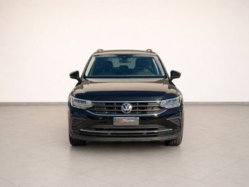 Volkswagen Tiguan - 5