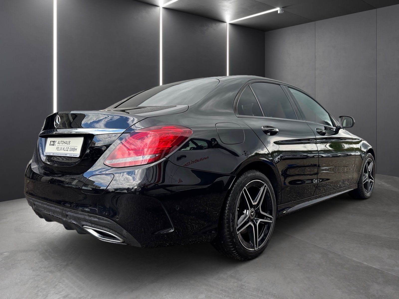 Fahrzeugabbildung Mercedes-Benz C 300 de AMG-Line*Kamera*LED*Comand*Volldigital*
