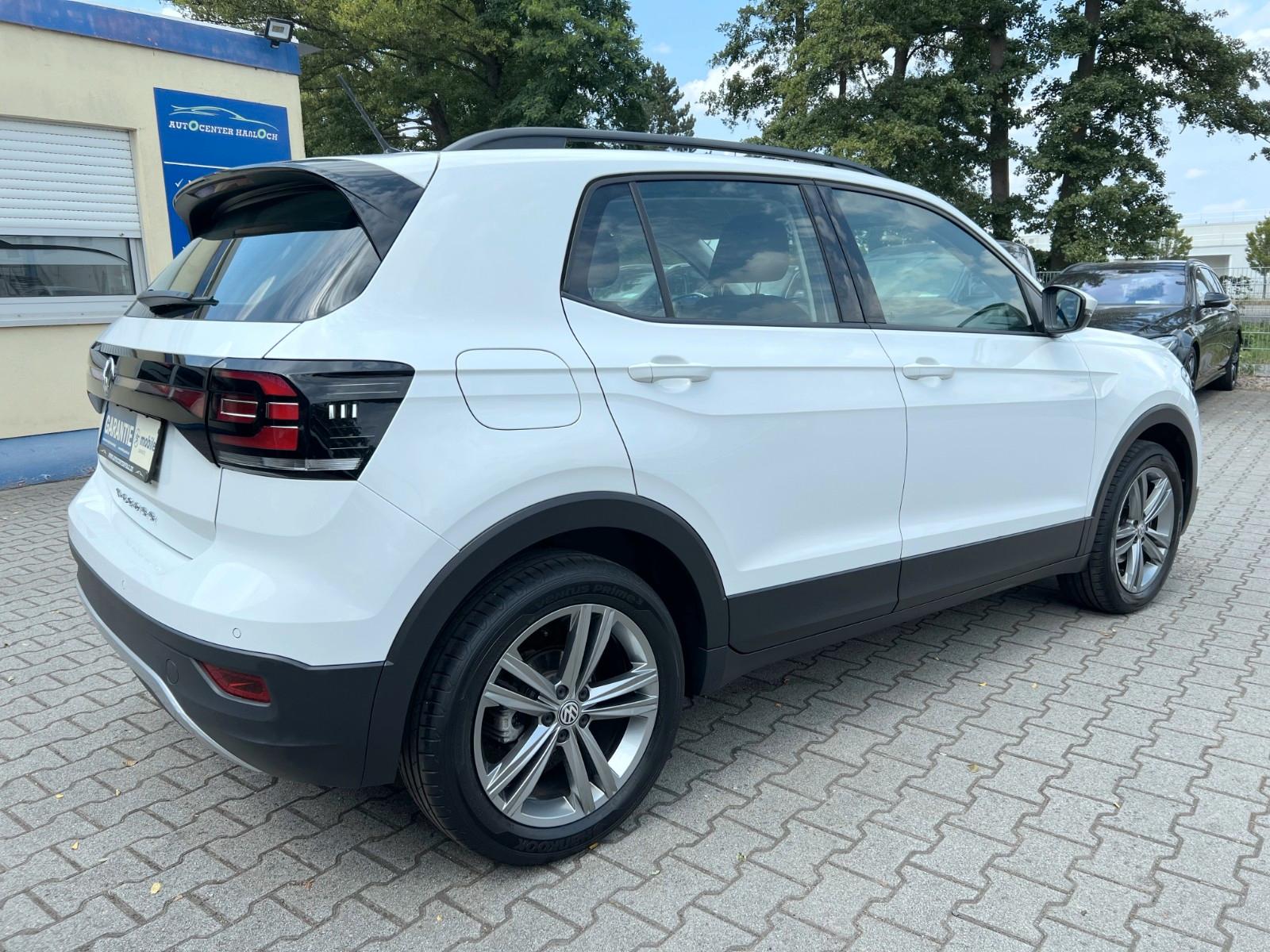 Volkswagen T-Cross Life Automatik*Carplay*PDC*S-Heft*1-Hand