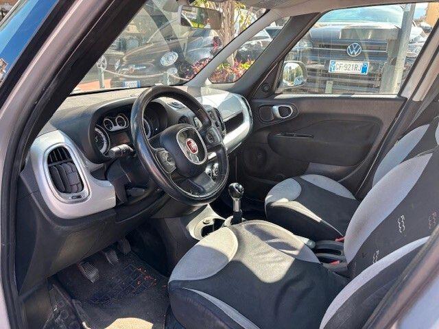 Fiat 500L 2014 — фото 11