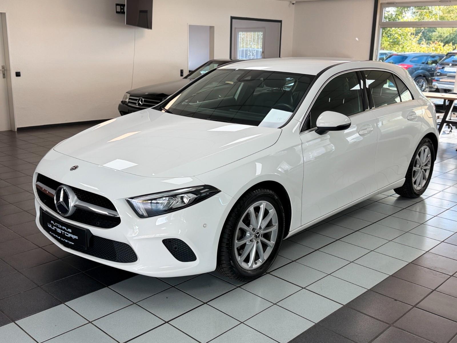 Mercedes-Benz A 200 LEDER/NAVI/LED/VIRTUELL/KAMERA/SHZ/APP/