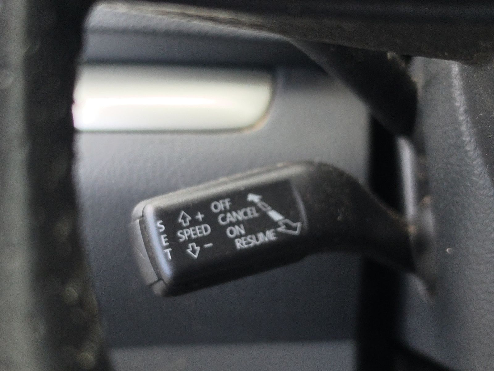 Fahrzeugabbildung SEAT Alhambra 4You TDI KLIMA PDC SHZ TEMPOMAT