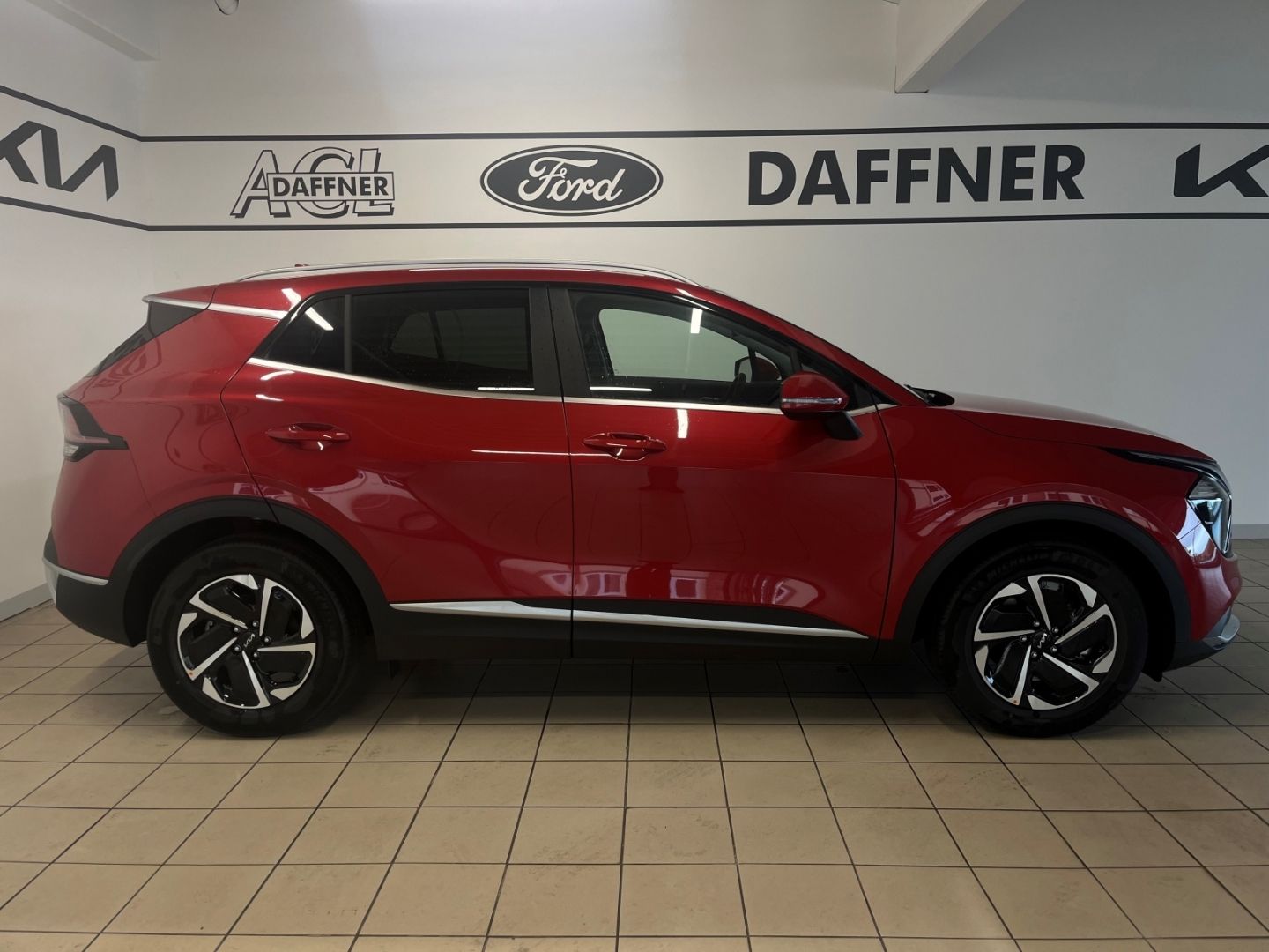 Fahrzeugabbildung Kia Sportage 1.6 T-GDI Vision, Navi, Teilleder, Elkt