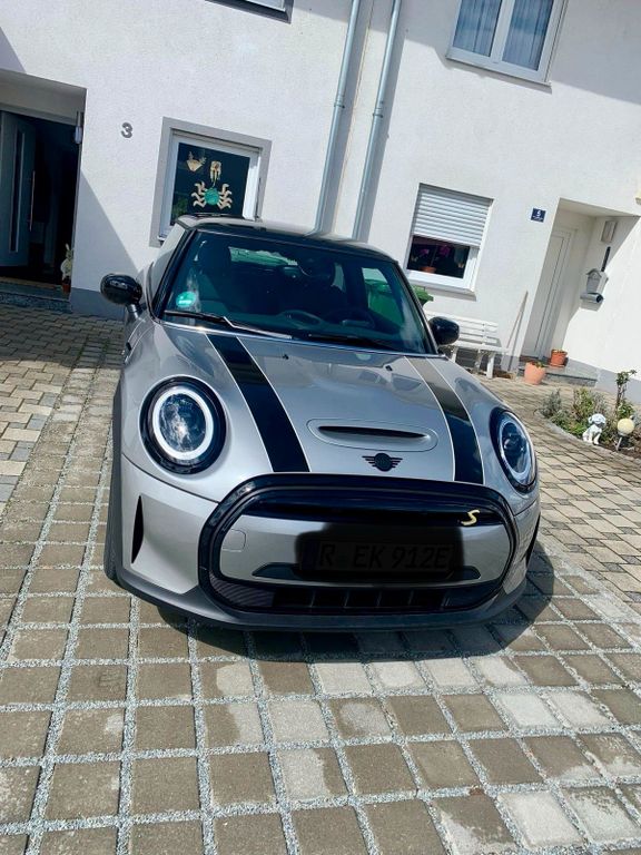 Image of MINI Cooper SE