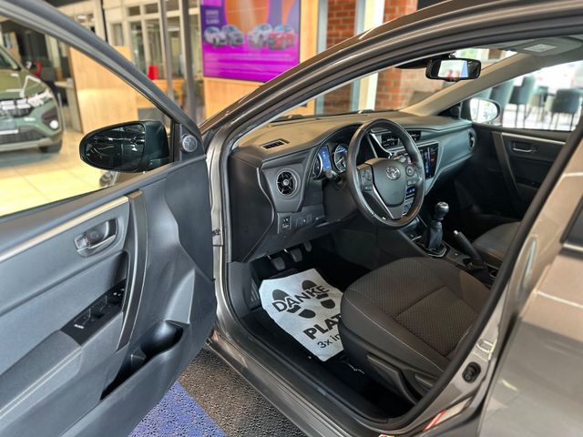 Toyota Corolla  Edition – Limousine – Wenig KM !!!