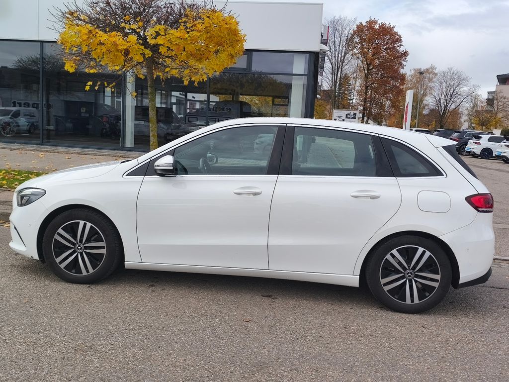 MERCEDES-BENZ B 250 6