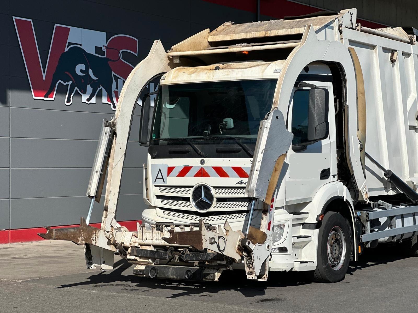 Mercedes-Benz Antos 2533 6x2 FAUN Frontpress 533 Überkopflader