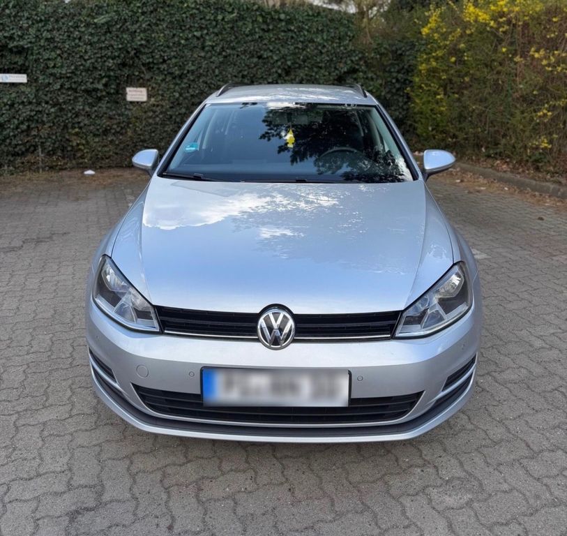 Image of Volkswagen Golf